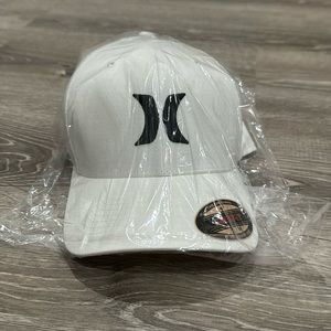 New. Hurley fitted hat. S/M. White and black.